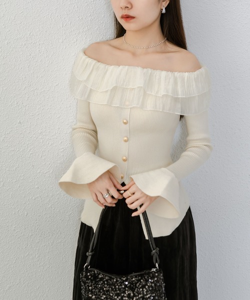 MAISON DE THERESE(メゾン ド テレーズ)の「オフショルダーレースアップニット(ニット/セーター・レディース・ベージュ/ブラック/ホワイト・M)」の14枚目の写真