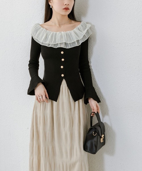 MAISON DE THERESE(メゾン ド テレーズ)の「オフショルダーレースアップニット(ニット/セーター・レディース・ベージュ/ブラック/ホワイト・M)」の6枚目の写真