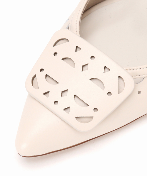 LE TALON（ルタロン）の「5.5cmカットワークオーナメントパンプス（パンプス・レディース・ブラック/アイボリー/ブロンズ・22cm/22.5cm/23cm/23.5cm/24cm/24.5cm/25cm）」の11枚目の写真