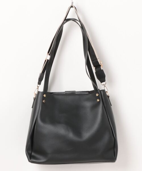 TONE SELECT GOODS(トーンセレクトグッズ)の「urbanfemine./A4サイズ収納 PU 横長トートバッグ U7189(トートバッグ・レディース・ブラック/ブラウン/ホワイト/ベージュ・FREE)」の8枚目の写真