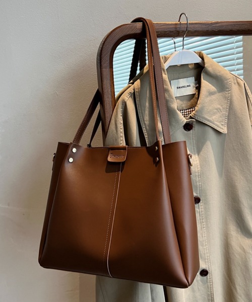 TONE SELECT GOODS(トーンセレクトグッズ)の「urbanfemine./A4サイズ収納 PU 横長トートバッグ U7189(トートバッグ・レディース・ブラック/ブラウン/ホワイト/ベージュ・FREE)」の14枚目の写真