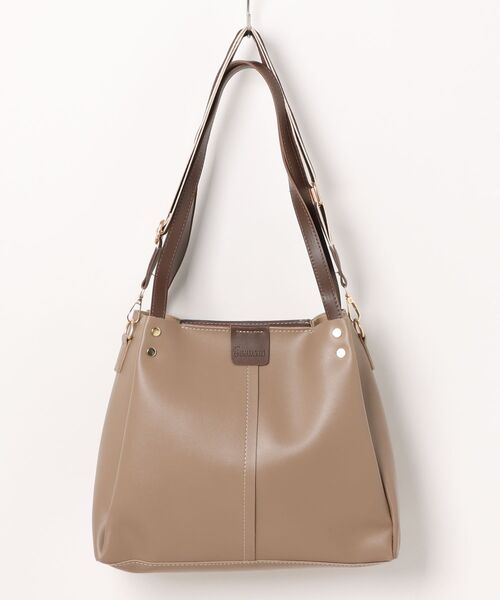 TONE SELECT GOODS(トーンセレクトグッズ)の「urbanfemine./A4サイズ収納 PU 横長トートバッグ U7189(トートバッグ・レディース・ブラック/ブラウン/ホワイト/ベージュ・FREE)」の18枚目の写真