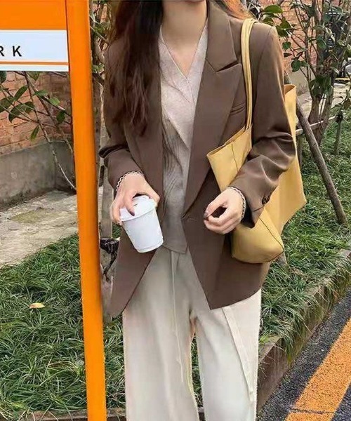 Achic（アシック）の「ルーズスタイルテーラードジャケット（テーラードジャケット・レディース・グリーン/ブラウン・M）」の22枚目の写真