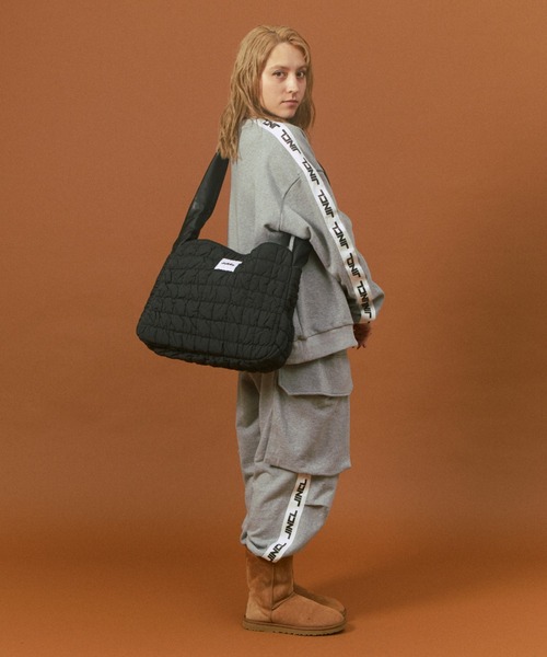 のんちHUNTER キルティングバックパック ブラック レディース バックパック| ハンターブーツ(Hunter Boots)公式
