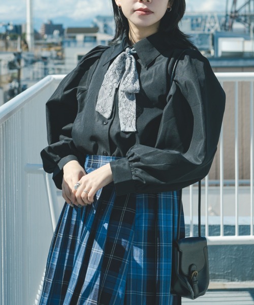 kutir(クティール)の「【クティールとレトロ】スカーフ付きブラウス(シャツ/ブラウス・レディース・アイボリー/ブラック/ブルー/ネイビー・FREE)」の19枚目の写真