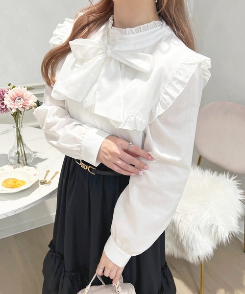 apres jour(アプレジュール)の「ボウタイスクエアカラー+ブラウス【ZOZOTOWN限定アイテム】(シャツ/ブラウス・レディース・ホワイト系その他/ブラック系その他・フリー/X-LARGE)」の16枚目の写真