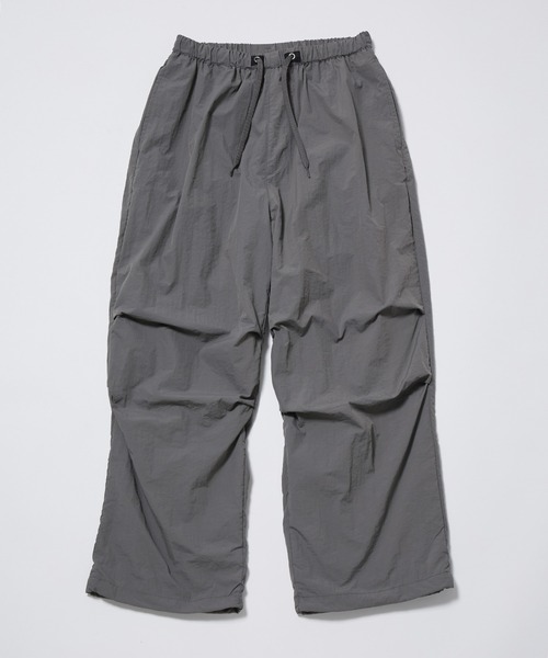 JUNRED(ジュンレッド)の「ナイロンワッシャーパラシュートパンツ(カーゴパンツ・メンズ・カーキ/ブラック/グレー・M/L)」の2枚目の写真