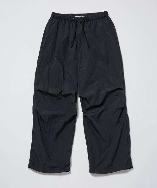 JUNRED(ジュンレッド)の「ナイロンワッシャーパラシュートパンツ(カーゴパンツ・メンズ・カーキ/ブラック/グレー・M/L)」の1枚目の写真