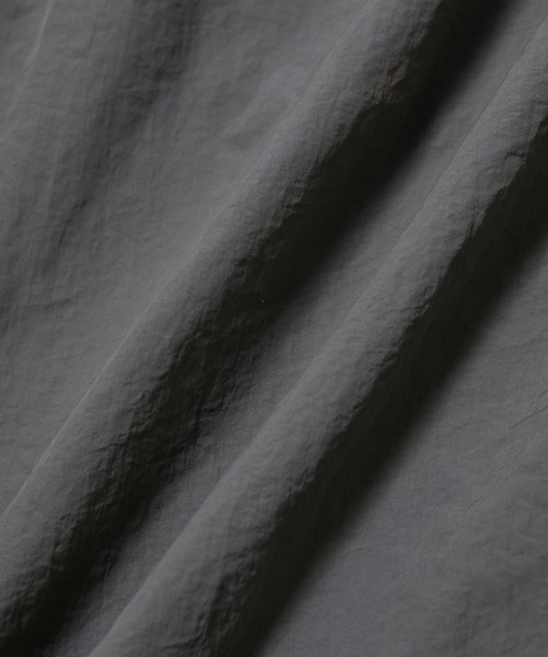 JUNRED(ジュンレッド)の「ナイロンワッシャーパラシュートパンツ(カーゴパンツ・メンズ・カーキ/ブラック/グレー・M/L)」の12枚目の写真