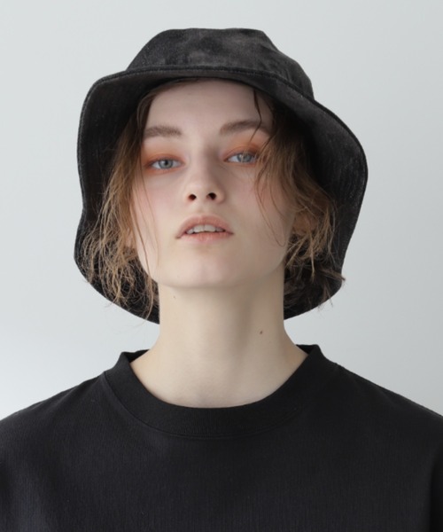 AVIREX(アヴィレックス)の「《直営店限定》DENIM BUCKET HAT/デニムバケットハット(ハット・レディース・インディゴブルー/ブラック・FREE)」の13枚目の写真