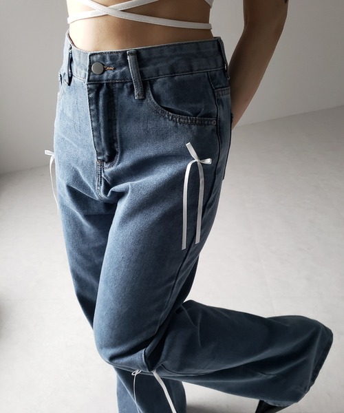 me+em select（ミームセレクト）の「※※【 ２color 】サテンリボンバレエコアストレートデニム ／ satin ribbon ballet core straight denim（デニムパンツ・レディース・ダークブルー/ライトブルー・LARGE/MEDIUM/SMALL）」の6枚目の写真