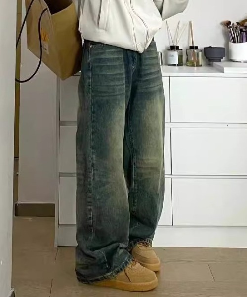 バックポケットエンブロイダリーデニム（デニムパンツ