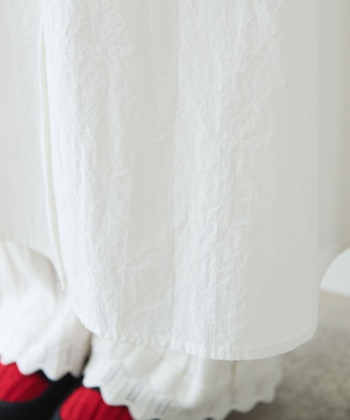 bulle de savon(ビュルデサボン)の「80/タイプライターナチュラルトリプルワッシャー 角衿ギャザーワンピース(ワンピース・レディース・ベージュ/ホワイト/チャコールグレー・FREE)」の16枚目の写真