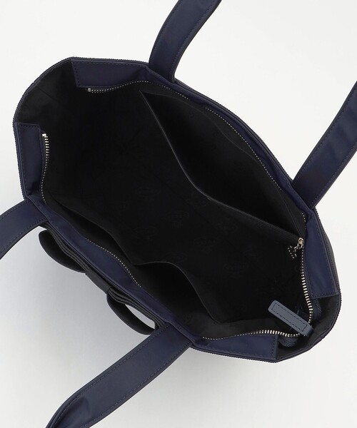 TOCCA(トッカ)の「RIBBON BRICK A4TOTE トートバッグ(トートバッグ・レディース・ネイビー系/ブラック系/ベージュ系/ライトグレー系・F)」の5枚目の写真