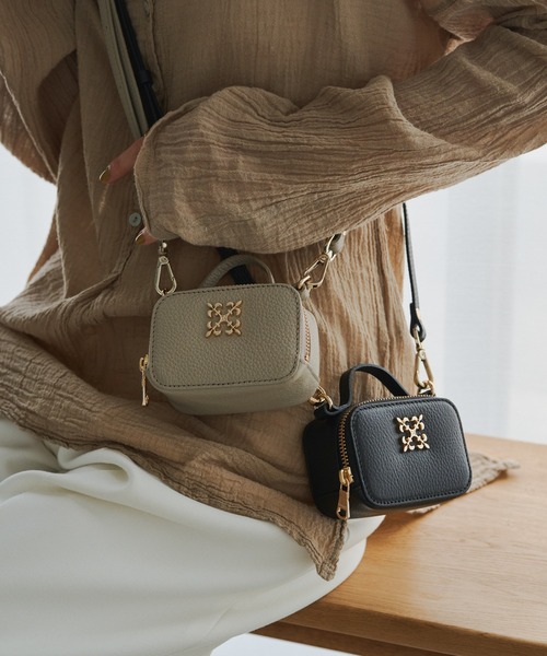 russet（ラシット）の「【カードが入る】WEB限定アクセサリー