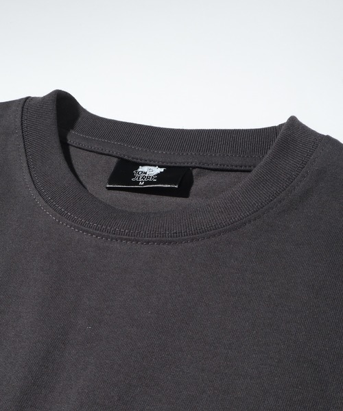 Tom&Jerry(トムアンドジェリー)の「【Tom & Jerry/トム & ジェリー】袖刺繍ロゴ トム&ジェリー ロングスリーブTシャツ(Tシャツ/カットソー・メンズ・オートミール/スミクロ・LL/L/M)」の6枚目の写真