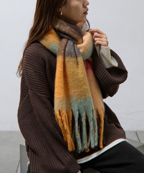 COLONY 2139(コロニートゥーワンスリーナイン)の「チェック柄フェイクウールマフラー(マフラー・レディース・オレンジ/イエロー/ピンク/グレー・FREE)」の20枚目の写真