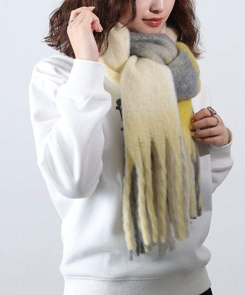 COLONY 2139(コロニートゥーワンスリーナイン)の「チェック柄フェイクウールマフラー(マフラー・レディース・オレンジ/イエロー/ピンク/グレー・FREE)」の15枚目の写真