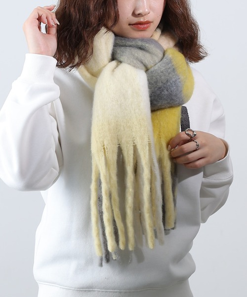 COLONY 2139(コロニートゥーワンスリーナイン)の「チェック柄フェイクウールマフラー(マフラー・レディース・オレンジ/イエロー/ピンク/グレー・FREE)」の17枚目の写真