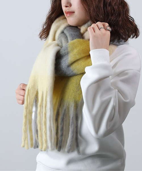 COLONY 2139(コロニートゥーワンスリーナイン)の「チェック柄フェイクウールマフラー(マフラー・レディース・オレンジ/イエロー/ピンク/グレー・FREE)」の16枚目の写真