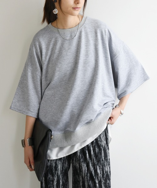 and it_(アンドイット)の「ショート丈裏毛半袖プルオーバー(Tシャツ/カットソー・レディース・ブラック/グレー/ホワイト・FREE)」の1枚目の写真