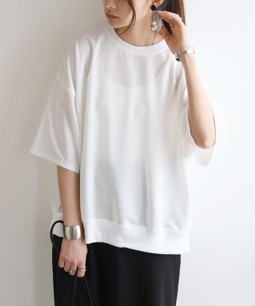 and it_(アンドイット)の「ショート丈裏毛半袖プルオーバー(Tシャツ/カットソー・レディース・ブラック/グレー/ホワイト・FREE)」の2枚目の写真