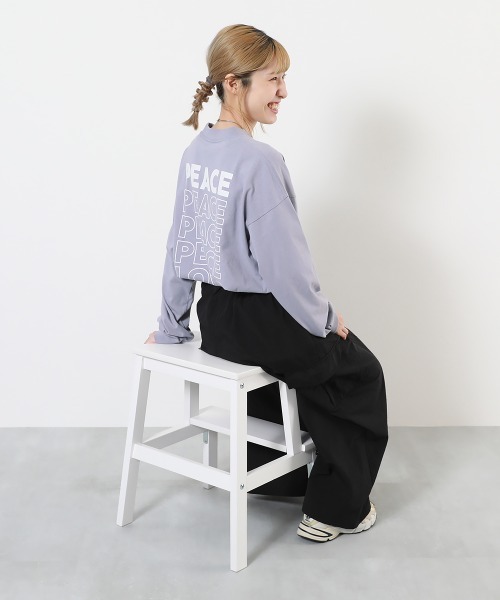 devirock（デビロック）の「綿100% 大人 デビラボ  プリント 袖リブ 長袖Tシャツ（Tシャツ/カットソー・レディース・グレー系その他/ブラック系その他2/パープル系その他/ホワイト系その他/パープル系その他2/グリーン系その他/グレー系その他2/グレー系その他3/ブラック系その他/ホワイト系その他2・M/L/LL）」の15枚目の写真