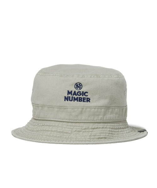 MAGIC NUMBER（マジック ナンバー）の「【MAGIC NUMBER】STOCK LOGO PIGMENT BUCKET HAT / ストックロゴピグメントバケットハット（ハット・メンズ・ネイビー/ブラック/サンドベージュ・FREE）」の3枚目の写真