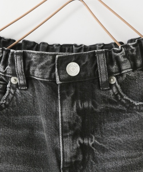 LOWRYS FARM（ローリーズファーム）の「ＣＯＮＥデニムフレアパンツ　131389（デニムパンツ・キッズ・ブラック/ブルー・150cm/140cm/130cm/120cm/110cm）」の13枚目の写真