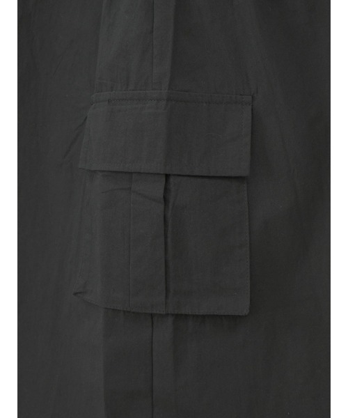 Reurie'（レウリィ）の「ナイロン カーゴスカート／nylon cargo skirt ロング丈 ミドル丈 ウエストゴム ポケット付き 大人カジュアル 韓国 黒 ブラック（スカート・レディース・ブラック・FREE）」の11枚目の写真