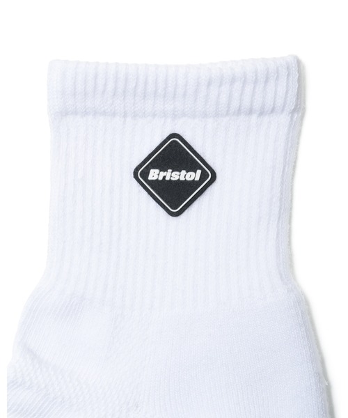 F.C.Real Bristol（エフシーレアルブリストル）の「EMBLEM SHORT SOCKS（ソックス/靴下・メンズ・ブラック/ホワイト・MEDIUM/LARGE）」の4枚目の写真