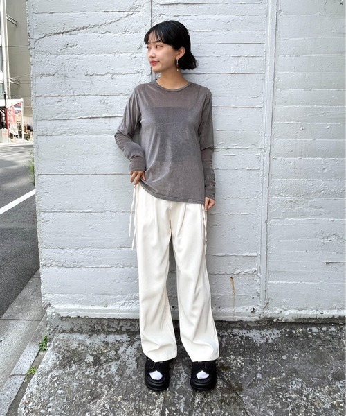 ENIM BY VICKY（エニムバイビッキー）の「ダブルベルトボアサンダル（サンダル・レディース・ブラック/オフホワイト・S/M/L/LL）」の15枚目の写真