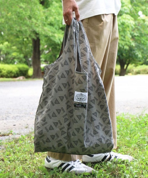 POLeR(ポーラー)の「【POLeR/ポーラー 別注】ストラップショッピングバッグ(エコバッグ/サブバッグ・レディース・グレー/オリーブ・FREE)」の18枚目の写真