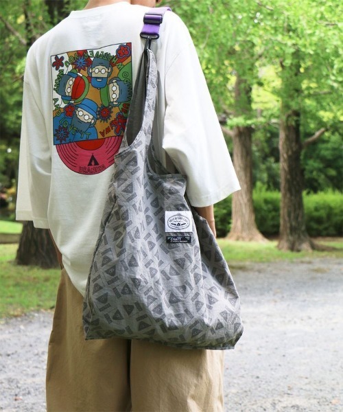 POLeR(ポーラー)の「【POLeR/ポーラー 別注】ストラップショッピングバッグ(エコバッグ/サブバッグ・レディース・グレー/オリーブ・FREE)」の13枚目の写真