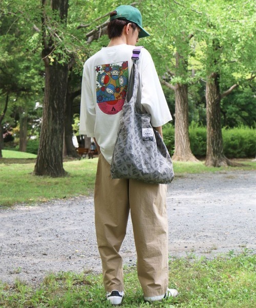 POLeR(ポーラー)の「【POLeR/ポーラー 別注】ストラップショッピングバッグ(エコバッグ/サブバッグ・レディース・グレー/オリーブ・FREE)」の17枚目の写真