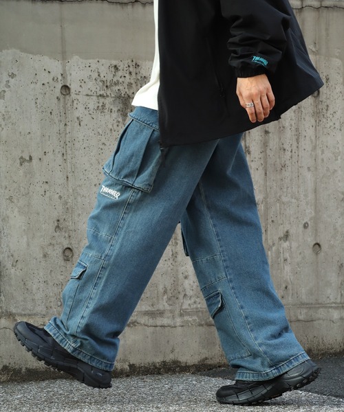 CORPUS SELECT(コーパストーキョー)の「【THRASHER/スラッシャー】9ポケットカーゴデニムパンツ(デニムパンツ・メンズ・ブラック/ブルー・LL/L/M)」の11枚目の写真
