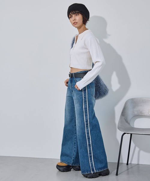 PAGEBOY(ページボーイ)の「エリツキホックリブTOPS(ニット/セーター・レディース・ブラック/オフホワイト/ターコイズブルー/レモンイエロー・FREE)」の6枚目の写真
