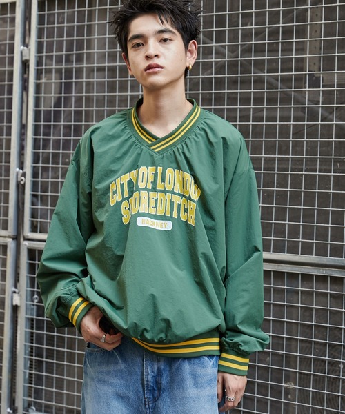 WEGO(ウィゴー)の「WEGO/ナイロンカレッジプルオーバー(スウェット・メンズ・ダークグリーン/ベージュ・LARGE/MEDIUM)」の11枚目の写真