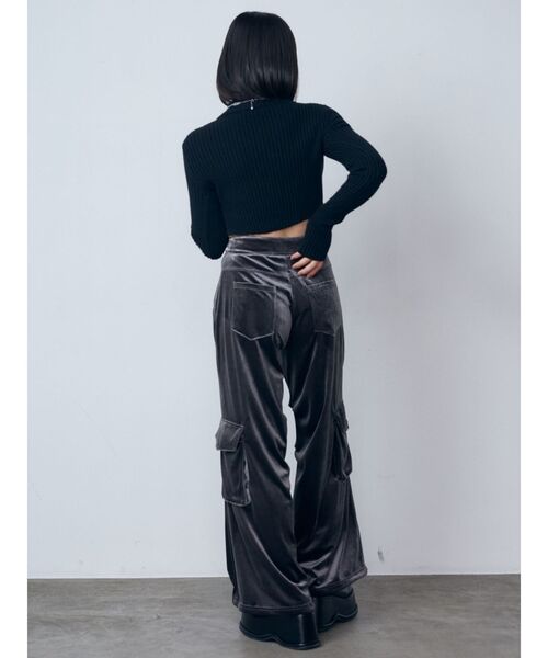 EMODA（エモダ）の「アウトポケットタンクカーゴパンツ（カーゴパンツ・レディース・ブラック/グレー・SMALL/MEDIUM）」の7枚目の写真