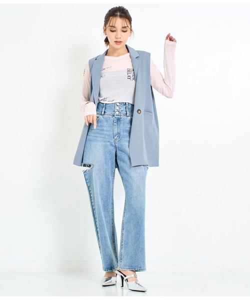 ANAP（アナップ）の「3つボタンサイドカットデニムパンツ（デニムパンツ・レディース・ブルー・S/M）」の4枚目の写真