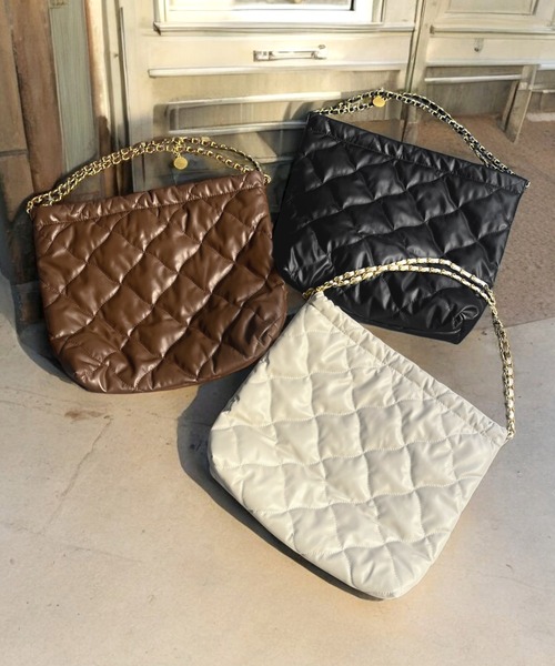 Julia Boutique（ジュリアブティック）の「キルティングチェーントートバッグ（トートバッグ・レディース・オフホワイト/ブラック/ブラウン・ONE）」の9枚目の写真