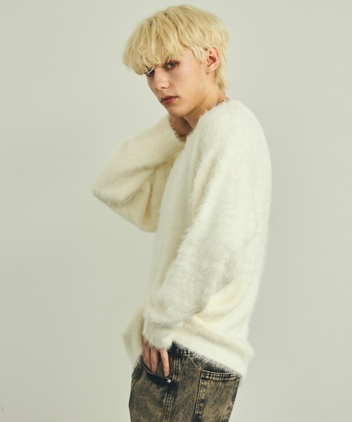 Shoowtime（ショウタイム）の「モヘアライクルーズシャギーニットセーター（ニット/セーター・メンズ・ホワイト/ブラック/グレー・LARGE/MEDIUM/X-LARGE）」の6枚目の写真