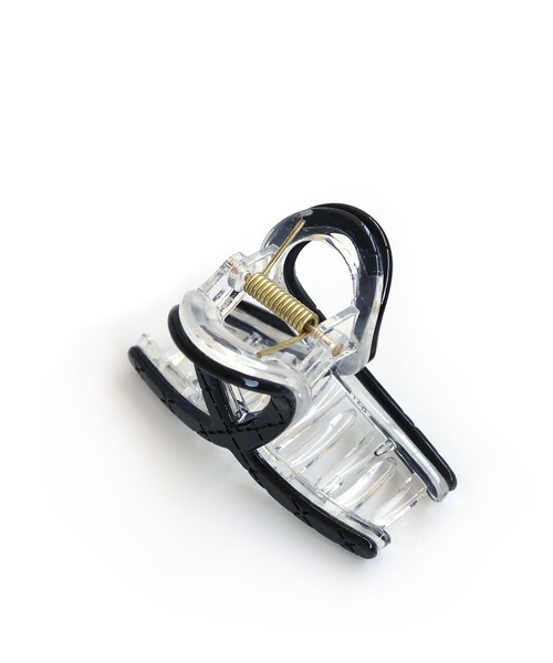 colleca la（コレカラ）の「キルト柄ショートループバンスクリップ（バレッタ/ヘアクリップ・レディース・ブラック/ホワイト・FREE）」の9枚目の写真