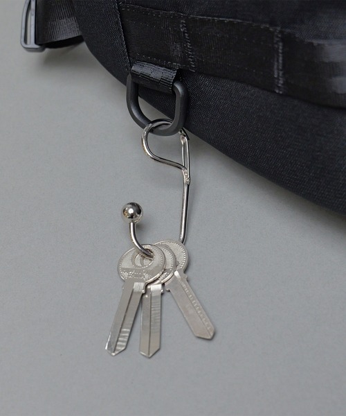 AS2OV(アッソブ)の「【AS2OV/アッソブ】別注 スリングバッグ(ボディバッグ/ウエストポーチ・メンズ・ブラック・FREE)」の10枚目の写真