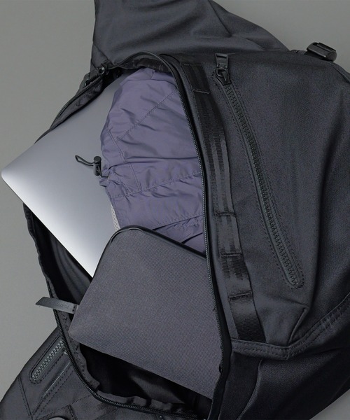 AS2OV(アッソブ)の「【AS2OV/アッソブ】別注 スリングバッグ(ボディバッグ/ウエストポーチ・メンズ・ブラック・FREE)」の12枚目の写真