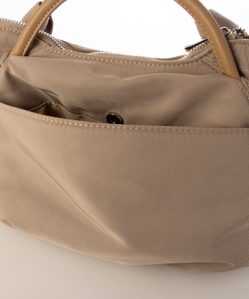 cache cache（カシュ カシュ）の「カシュカシュ cachecache / 下がりリボンナイロン2wayミニトートバッグ（トートバッグ・レディース・グレー/ベージュ系その他/ブラック・FREE）」の19枚目の写真