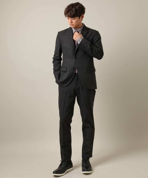 a.v.v（アーヴェヴェ）の「【洗濯機で洗える/通勤/セレモニー】シャークスキン起毛ストレッチイージースラックス(セットアップ可）（スラックス・メンズ・チャコールグレー・46/48/50）」の19枚目の写真