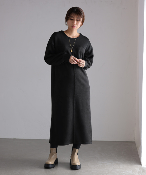 La TOTALITE（ラトータリテ）の「2WAYフェイクスエードワンピース（ワンピース・レディース・ブラック/ホワイト/ブルー・FREE）」の4枚目の写真