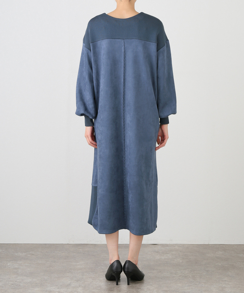 La TOTALITE（ラトータリテ）の「2WAYフェイクスエードワンピース（ワンピース・レディース・ブラック/ホワイト/ブルー・FREE）」の17枚目の写真