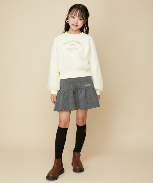 JENNI love(ジェニィラブ)の「【あったか】裏起毛そでチュール重ねトレーナー(スウェット・キッズ・アイボリー/ブラック/サックスブルー・130cm/150cm/140cm/160cm)」の7枚目の写真